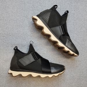 Sorel velcro strap sneakers